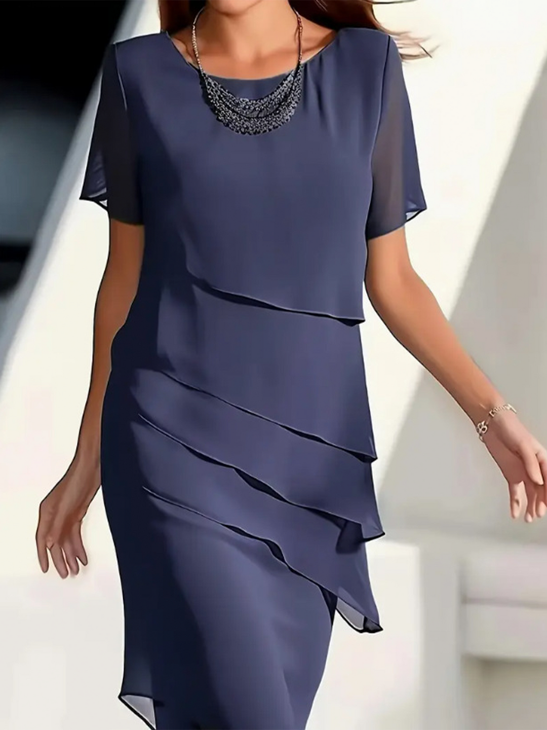 Linea | Elegant Dress
